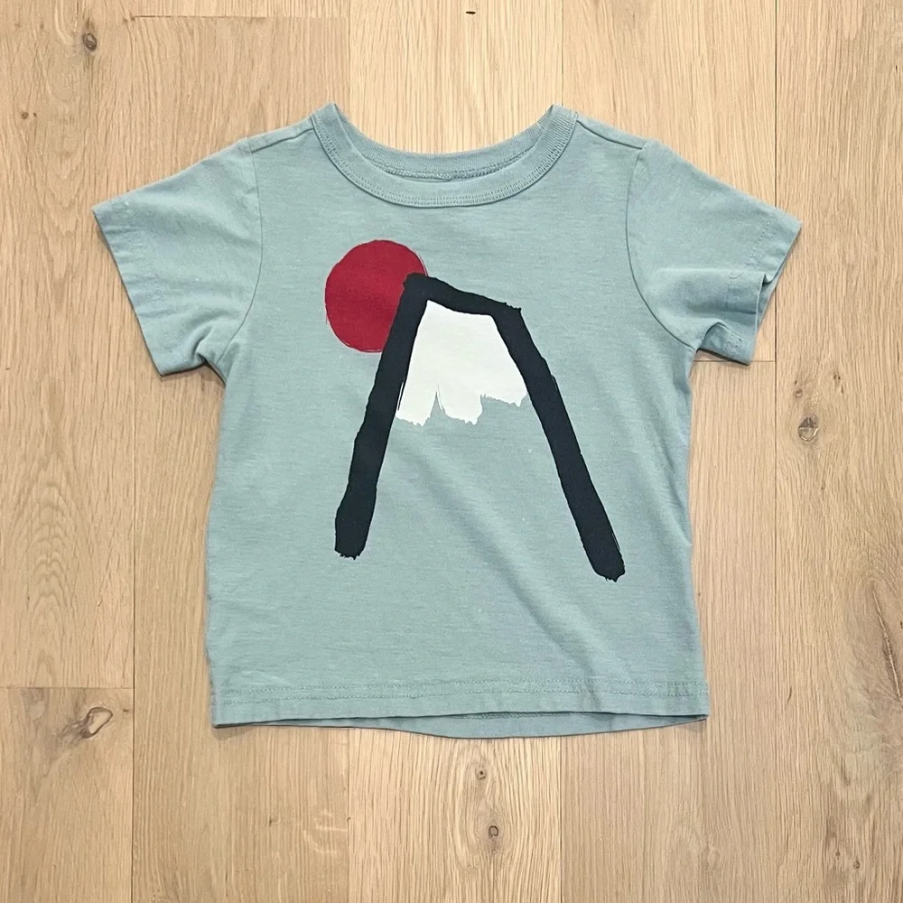 Tea Collection Baby Toddler Boys Mount Fuji Graphic Short Sleeve Tee Shirt - Picture 3 of 12